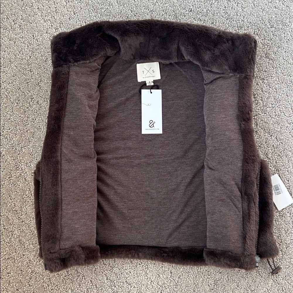 Thread & Supply Mink Faux Fur Vest Fuzzy Chocolate Brown Western Fall Small NEW - Picture 7 of 10